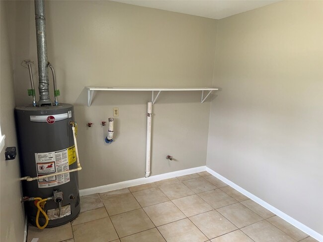 Building Photo - 11215 Mayfield Rd