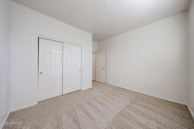 Building Photo - 14088 W Aster Dr