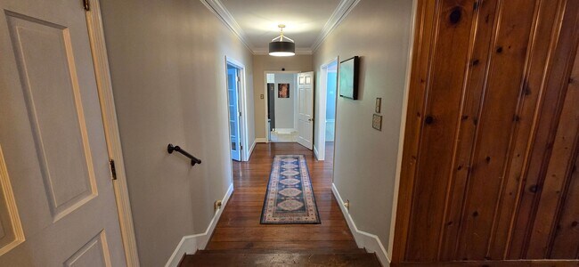 Building Photo - Red Oak Farm - Columbia County