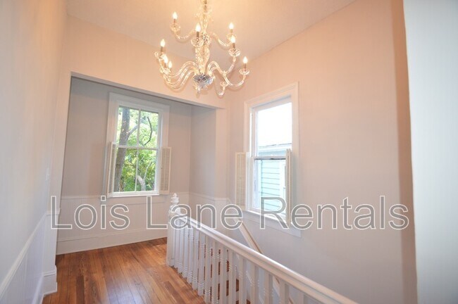Building Photo - 35 Montagu St