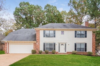 Building Photo - 2080 Beckenham Cove