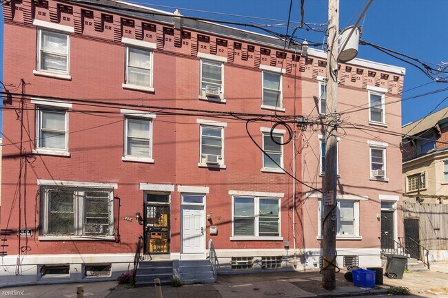 Building Photo - 4 br, 2 bath House - 902 N CARLISLE ST
