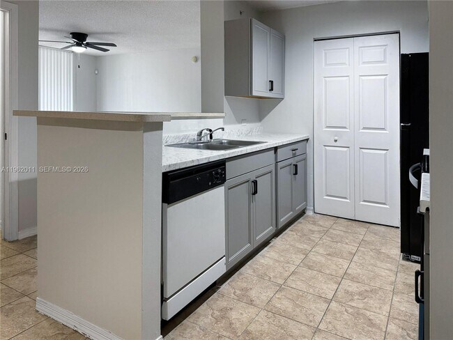 Building Photo - 11133 SW 8th St