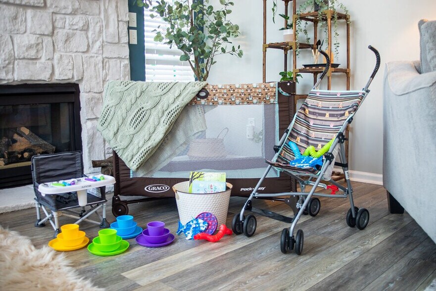 Building Photo - 51897 Huntley Ave