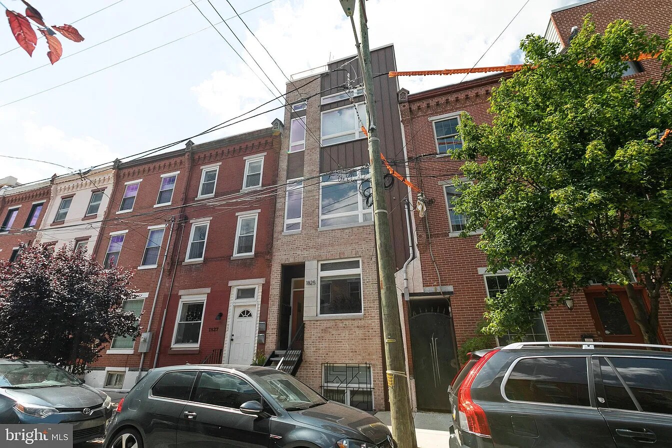 Building Photo - 1825 Ginnodo St