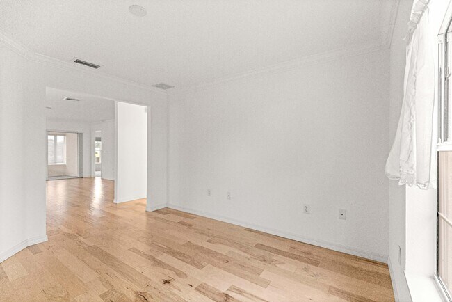 Building Photo - 9119 SW 99th Ct Rd