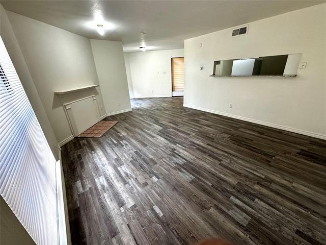 Building Photo - 3524 W Buckingham Rd