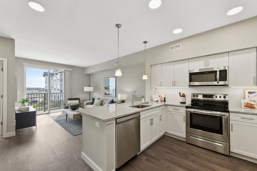 Primary Photo - Avenida at Centerra 55+ Active Adult Apartment Homes