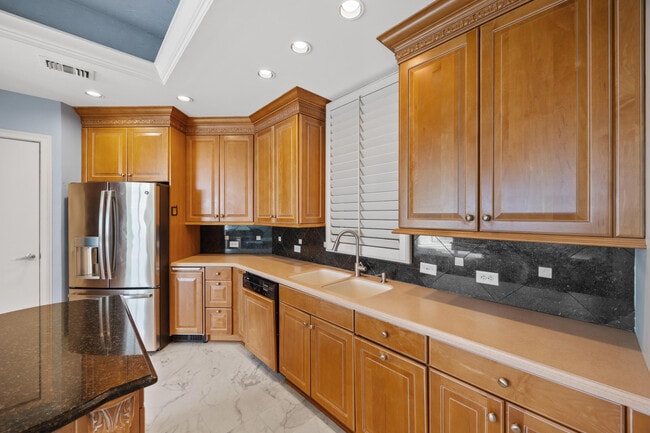 Building Photo - 508 Harbor Blvd