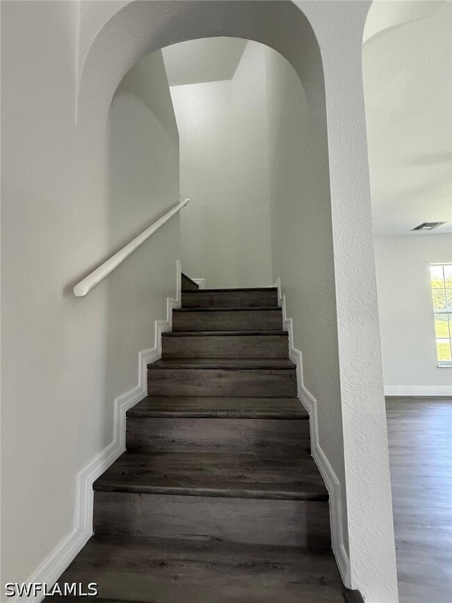 Building Photo - 5248 Confederate Dr