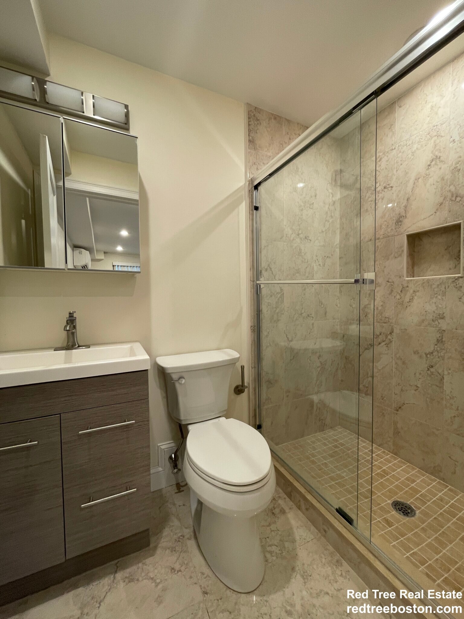 Building Photo - 1028a Commonwealth Ave