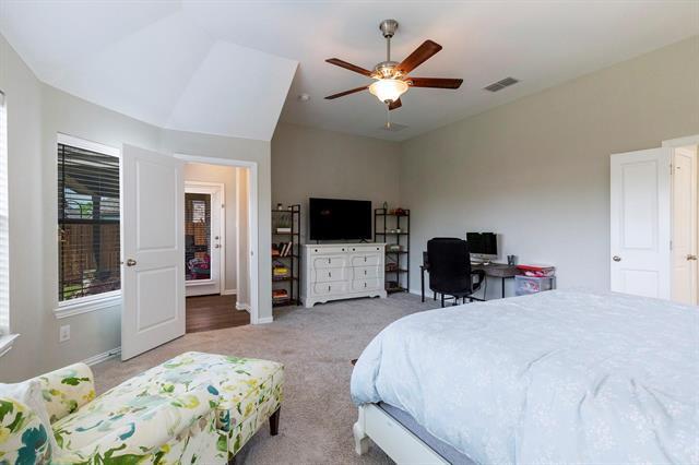 Building Photo - 4507 Cypress Dr