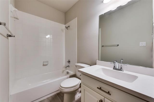 Building Photo - 7021 Spring Park Dr