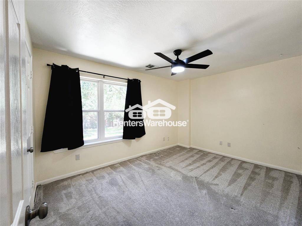 Building Photo - 7206 Bethany Bay Dr