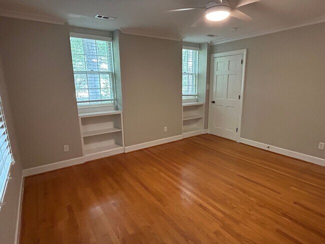 Building Photo - 5 Bed | 3.5 Bath House in Raleigh