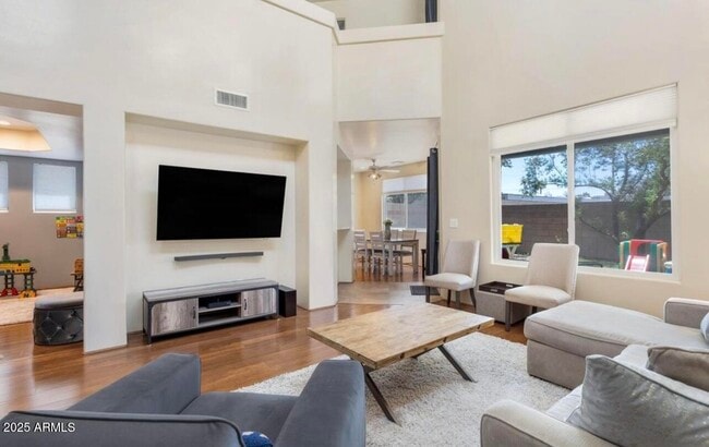 Building Photo - 675 N. Encanto Village Way