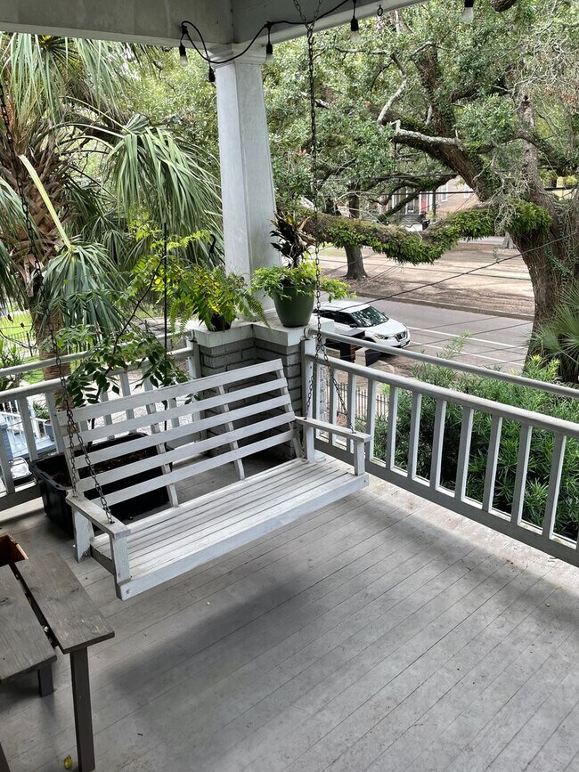 Building Photo - 1929 S Carrollton Ave