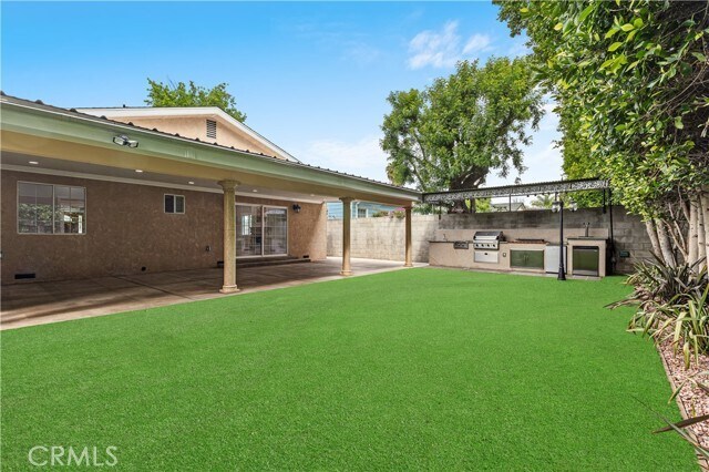 Building Photo - 6508 Mammoth Ave