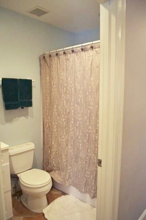 Building Photo - 11 Parker St