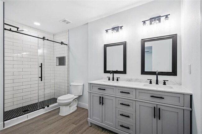 Building Photo - 7328 Janita Dr