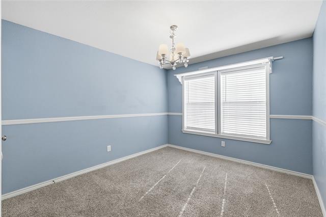 Building Photo - 1018 Karen St