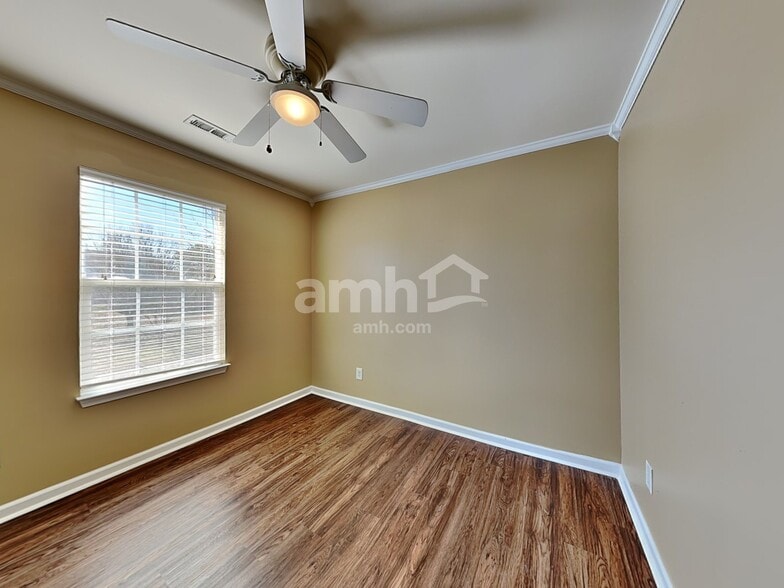 Building Photo - 205 N Fuquay Springs Ave