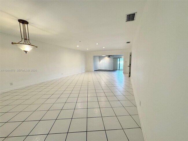 Building Photo - 2001 St Andrews Rd