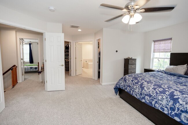 Building Photo - Coming Soon - Great find in Victory Lakes/...