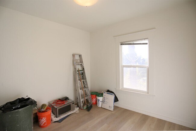 Building Photo - 2131 Fillmore St