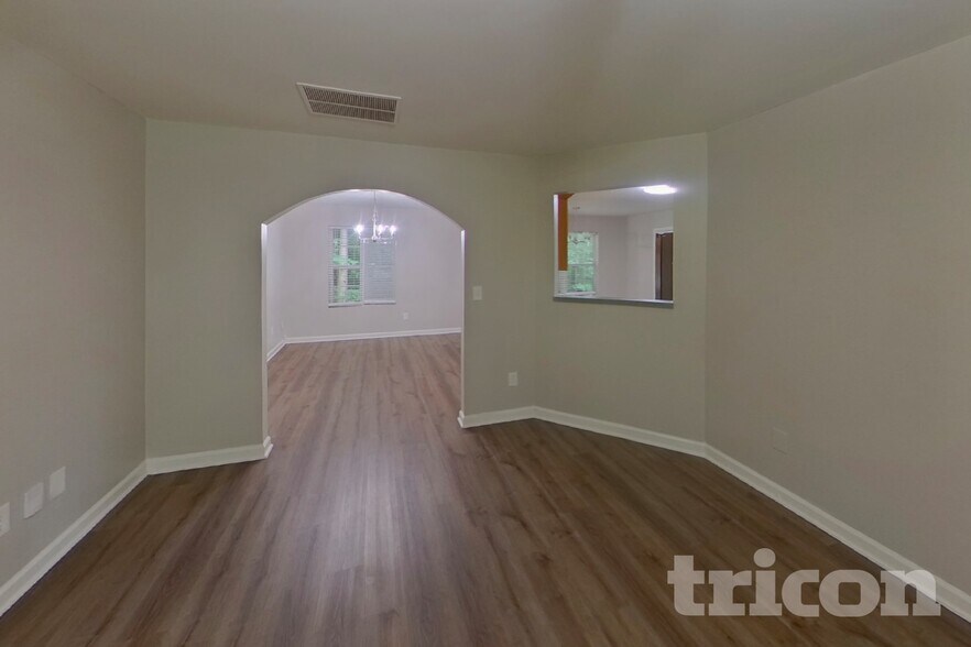 Building Photo - 210 Signet Ct