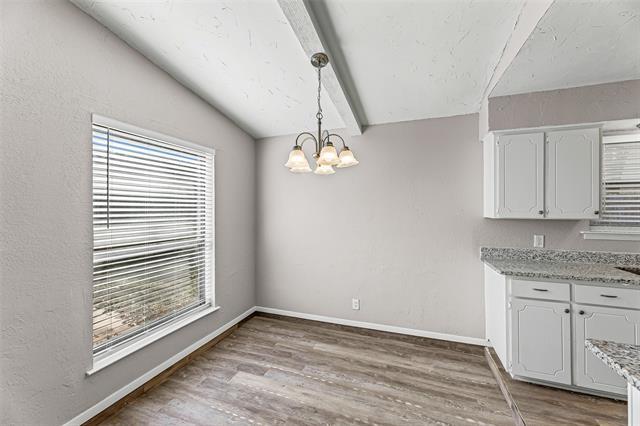 Building Photo - 221 Asbury Dr