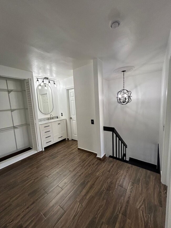 Building Photo - Beautifully Updated 3-Bedroom Townhome with Fireplace, Private Patio & Community Pool $3,195