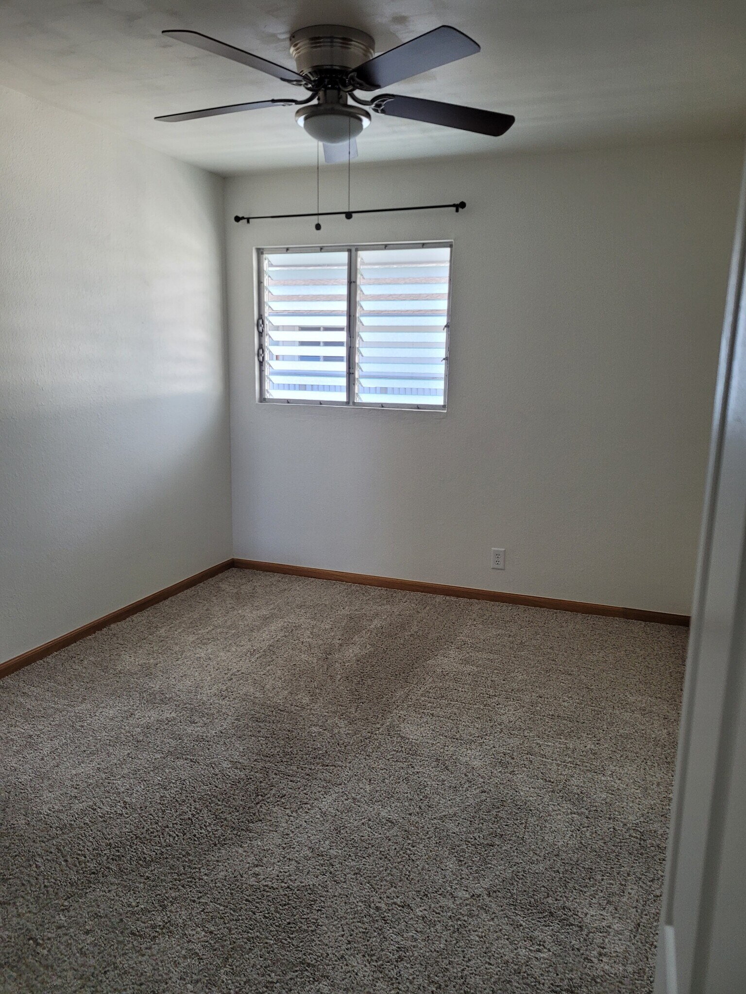 Building Photo - 46-267 Kahuhipa St