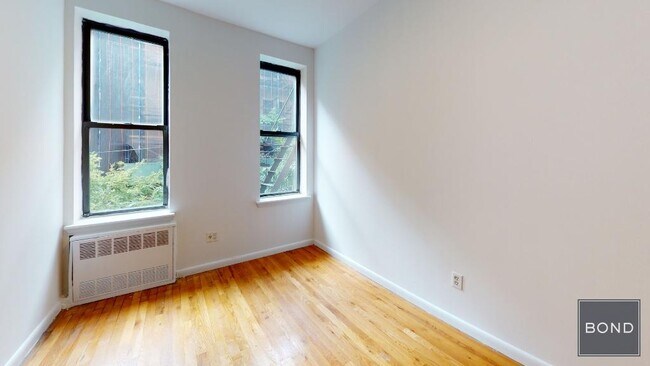 Primary Photo - 417 E 65th St