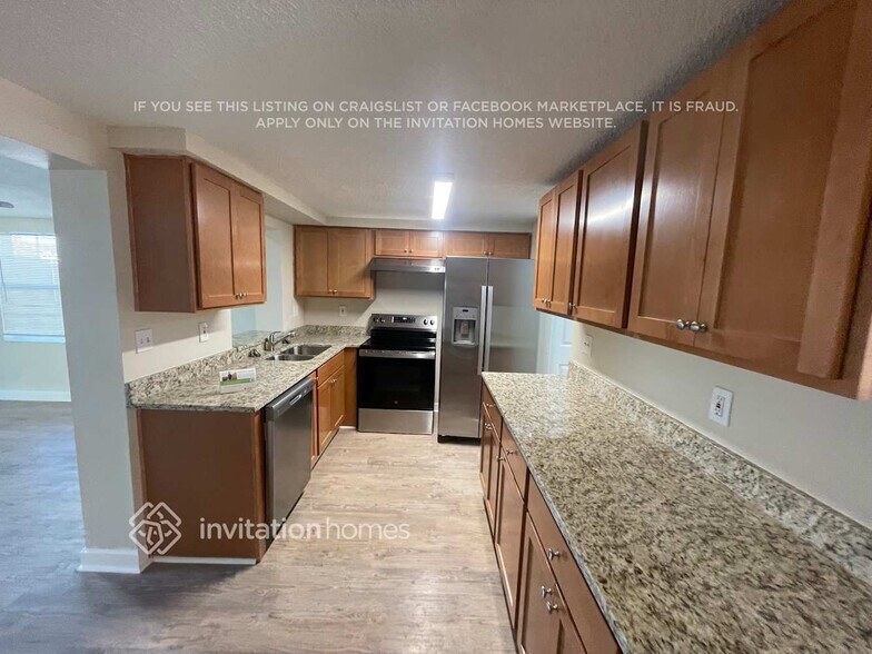Building Photo - 3435 Wilson Dr
