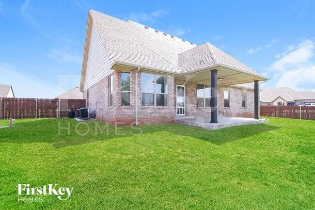 Building Photo - 9701 Sundance Ridge Rd