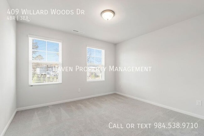 Building Photo - 409 Willard Wds Dr