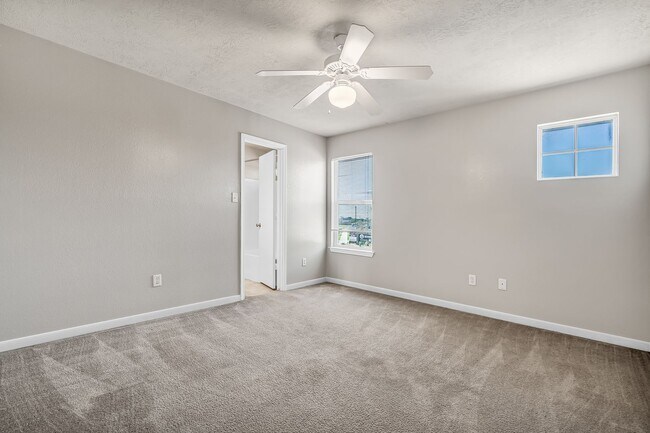 Building Photo - AUGUST 2026 MOVE IN!  Great 4 Bedroom 4 Bathroom Home