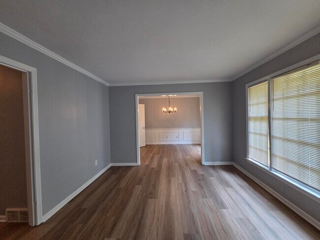 Building Photo - 2993 Laurencekirk Rd