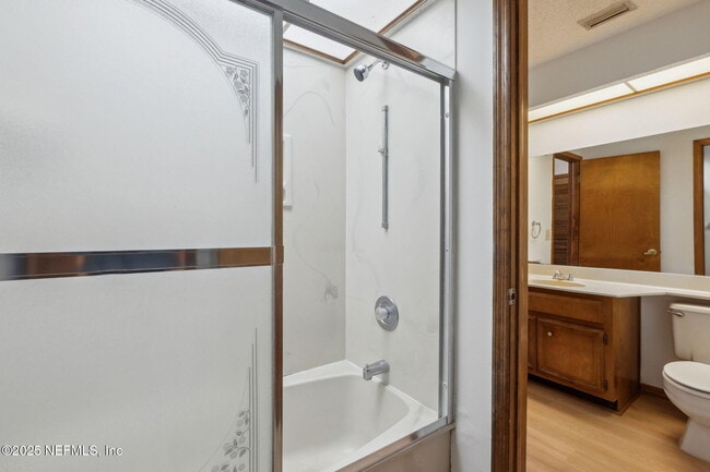 Building Photo - 1138 Fromage Cir W