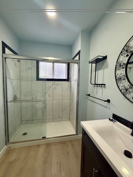 Building Photo - 6006 S Wilton Pl