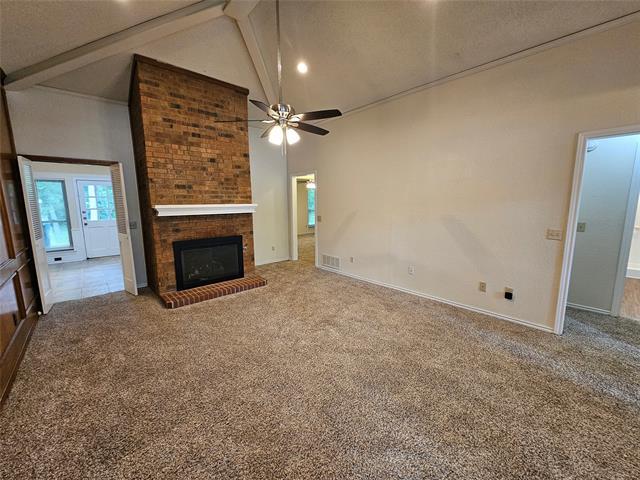 Building Photo - 116 Park Cir