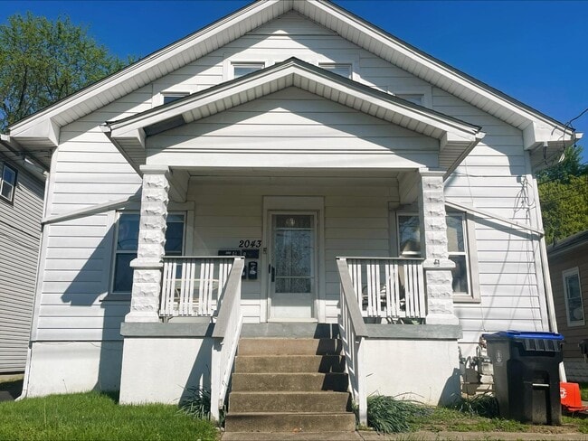 Primary Photo - 2043 S Shelby St