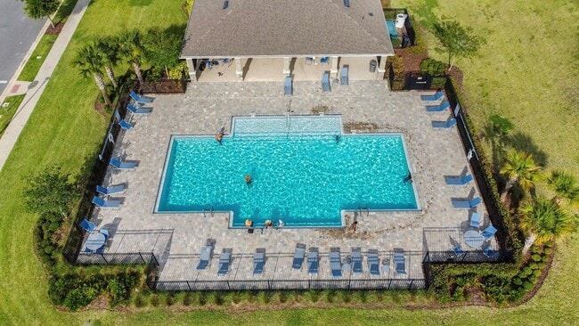 Building Photo - 9560 Black Walnut Dr