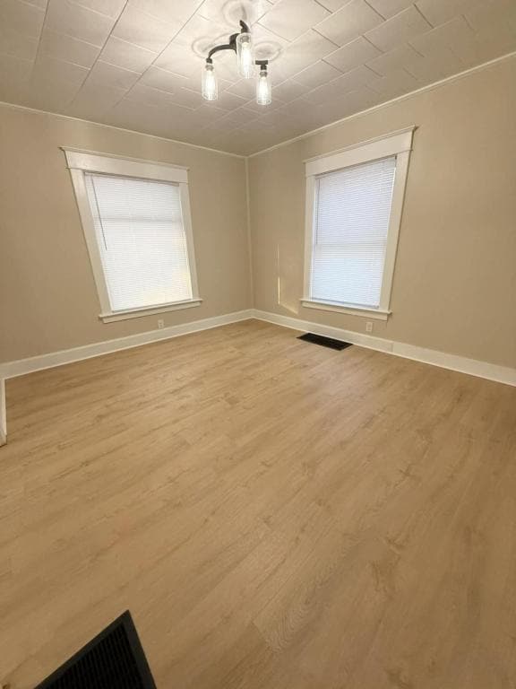 Building Photo - 35 Hess Ave