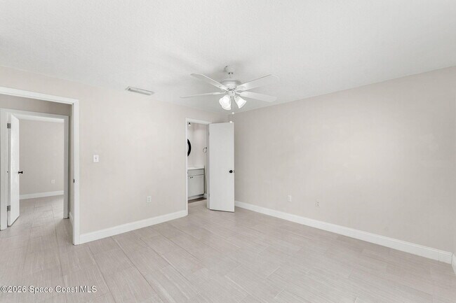 Building Photo - 3077 Sea Gate Cir