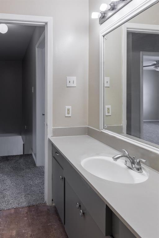 Building Photo - 7123 S Gessner Rd