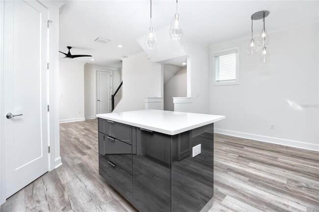 Building Photo - 1520 N Pierce St