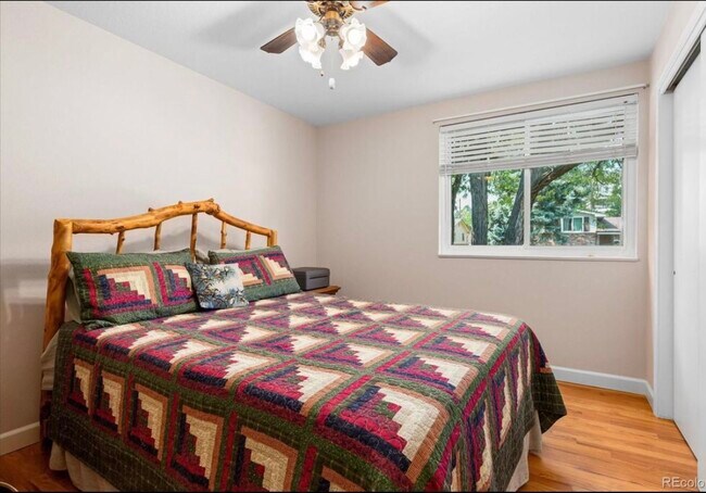 Bedroom 4 - 6836 Brentwood St