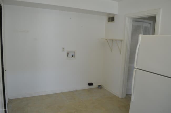 Building Photo - 2834 Downing St